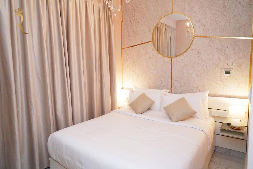 Jade Serenity 2br Urban Retreat In Masdar