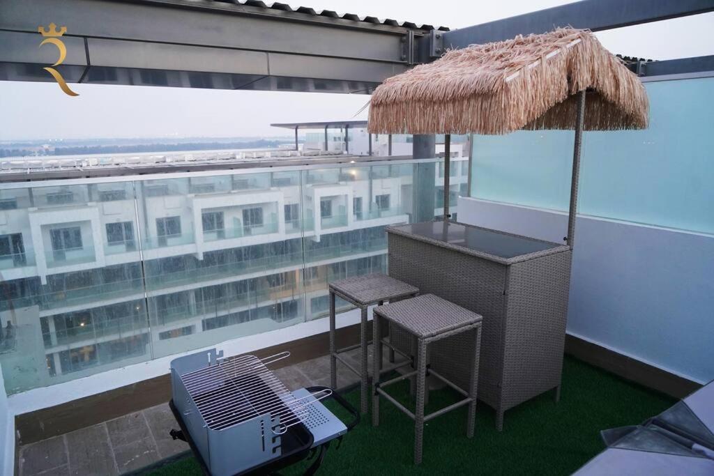 Jade Serenity 2br Urban Retreat In Masdar