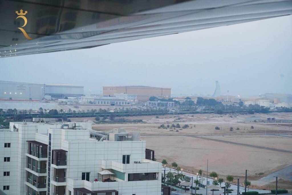 Jade Serenity 2br Urban Retreat In Masdar * Abu Dhabi